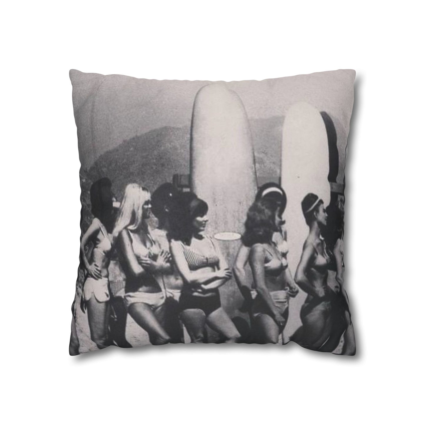60 Surfer Girls Cushion Cover