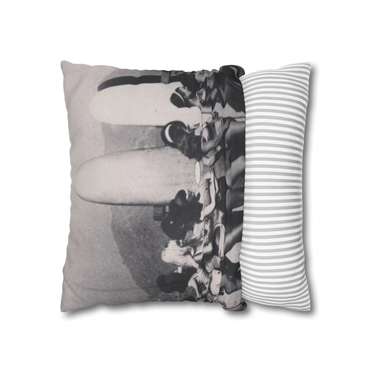 60 Surfer Girls Cushion Cover